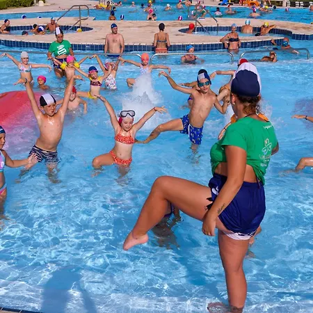 La Masseria - Maeva Vacansoleil Campsite 4*