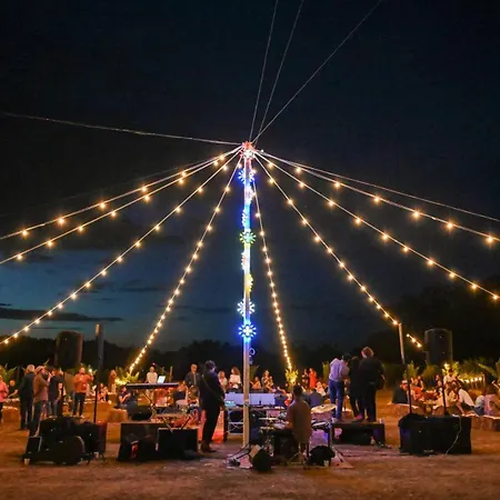 Kamp alanı La Masseria - Maeva Vacansoleil 4*